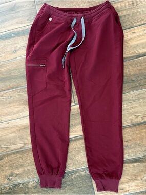 Figs Women's Zamora Maternity Jogger Scrubs